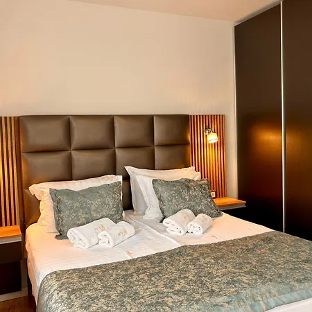 Apartamento Onyx Deluxe First Line Sveti Vlas